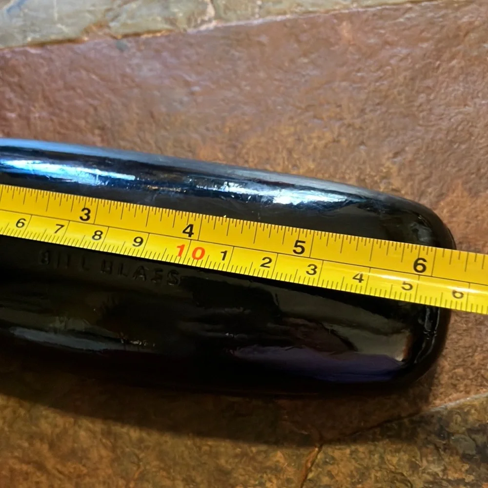 Bill Blass Black Patent‎ Hard Eyeglass Case